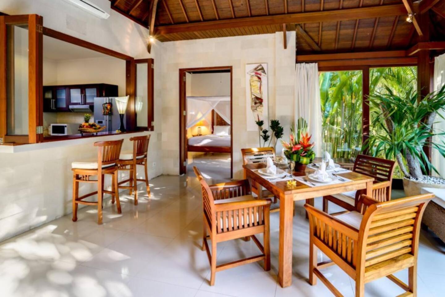 Heart Of Seminyak, 2Br, Sleeps 4, Walk To Bintang Villa Exteriör bild