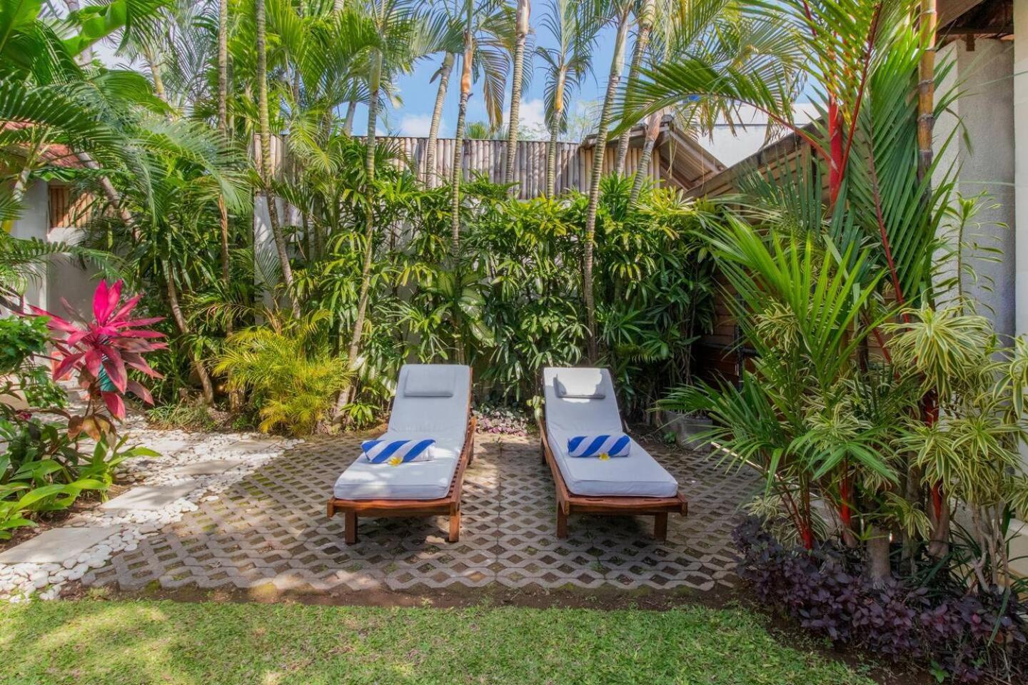 Heart Of Seminyak, 2Br, Sleeps 4, Walk To Bintang Villa Exteriör bild