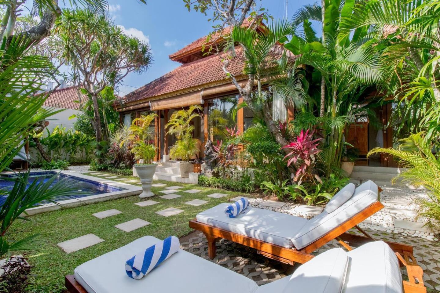 Heart Of Seminyak, 2Br, Sleeps 4, Walk To Bintang Villa Exteriör bild